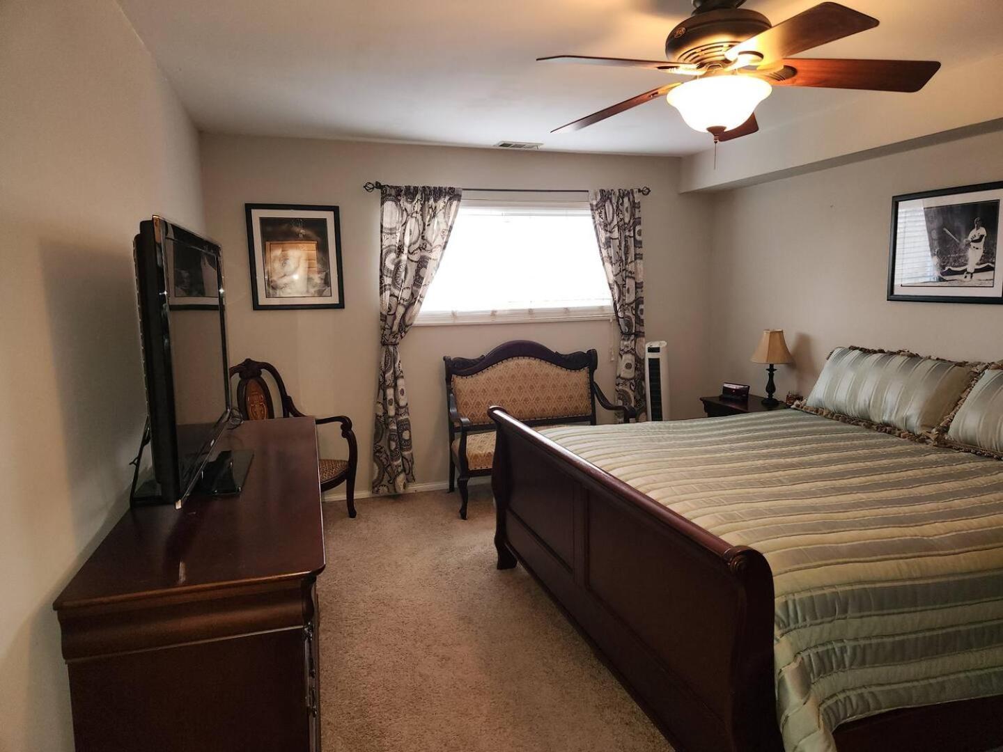Beautiful Apt, Woffice Area 2br, Long Term
