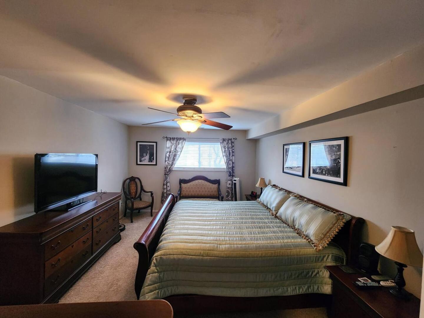 Beautiful Apt, Woffice Area 2br, Long Term * Elkins Park
