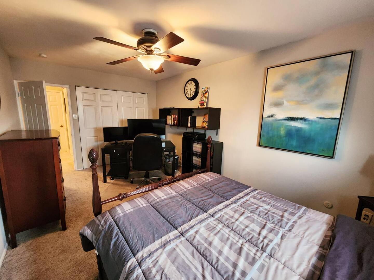 Beautiful Apt, Woffice Area 2br, Long Term Elkins Park