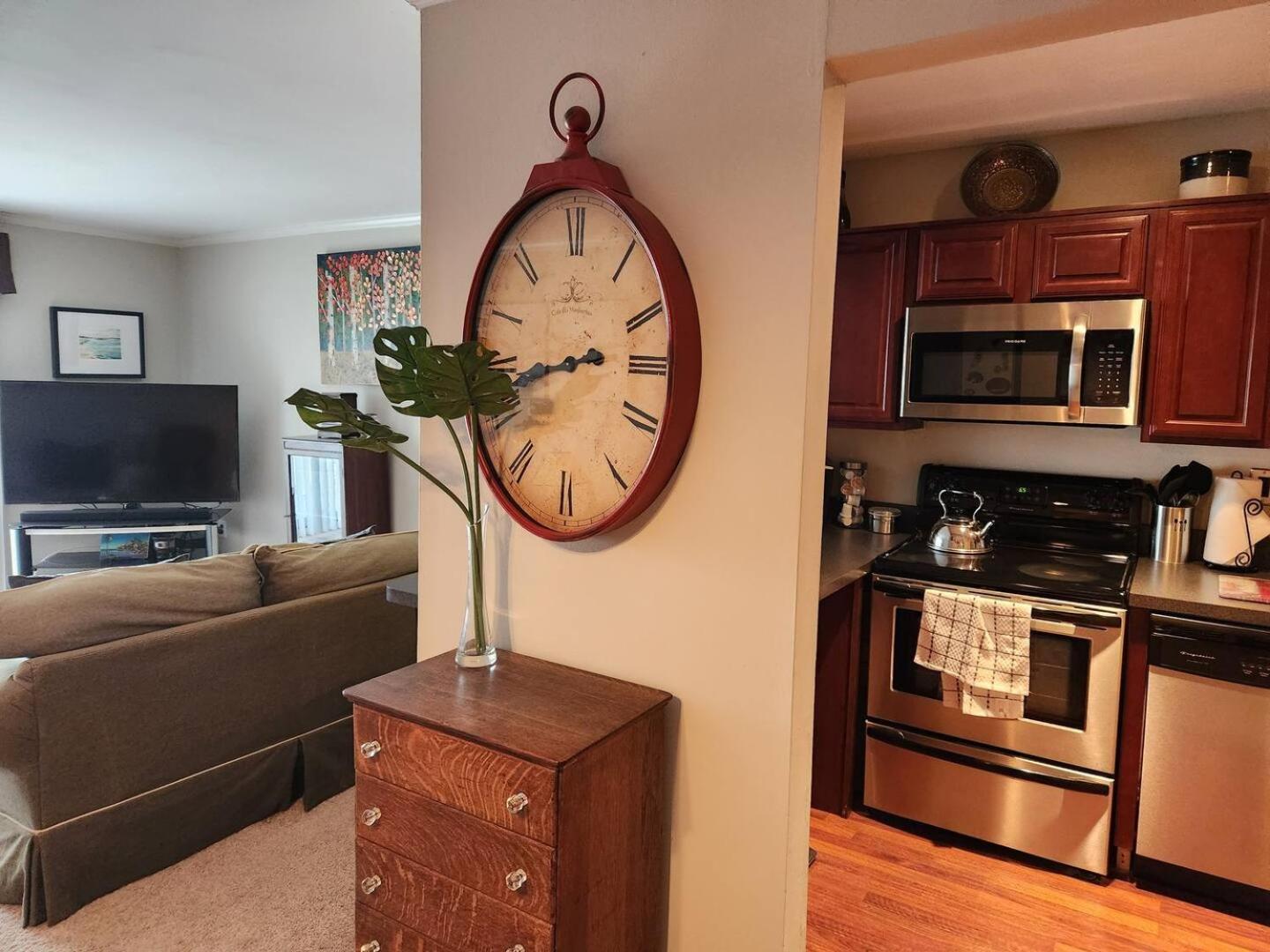 Apartment Beautiful Apt, Woffice Area 2br, Long Term Elkins Park