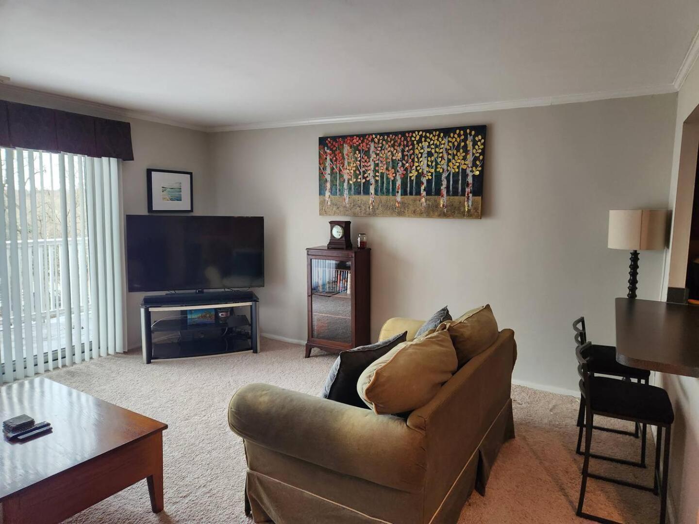 Apartment Beautiful Apt, Woffice Area 2br, Long Term *